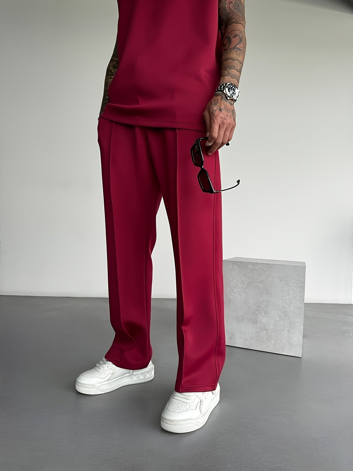 Ellison Pleated Trouser