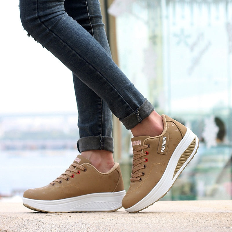 Frauen Casual Mode Atmungsaktiv Dicke Sohle Turnschuhe