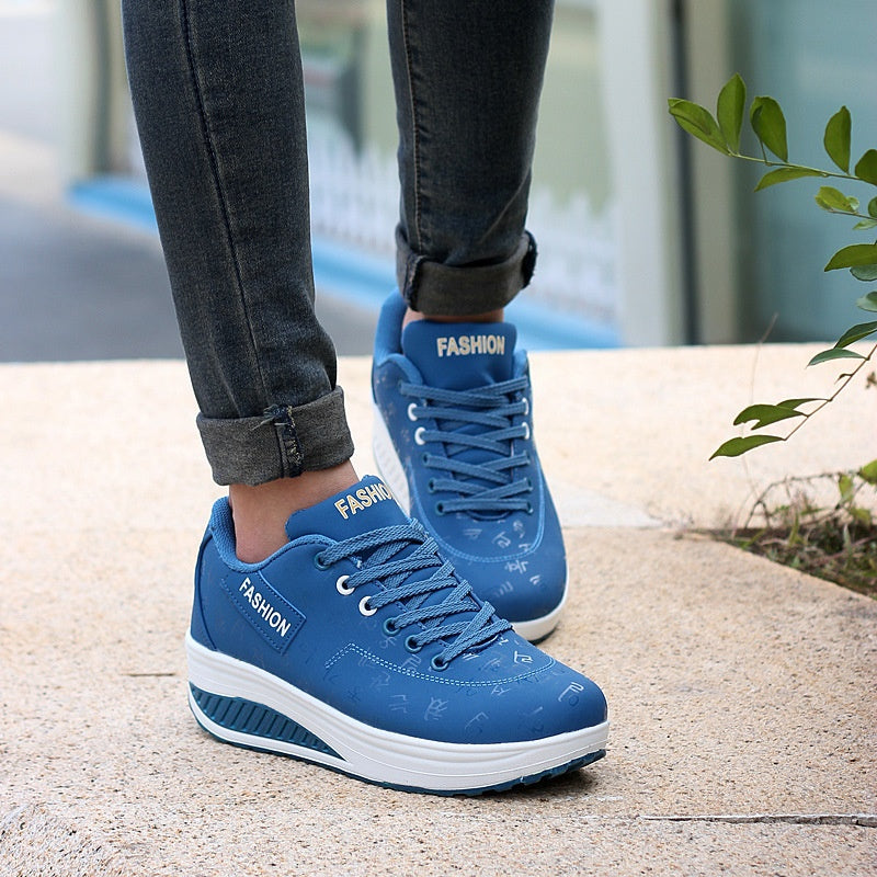 Frauen Casual Mode Atmungsaktiv Dicke Sohle Turnschuhe